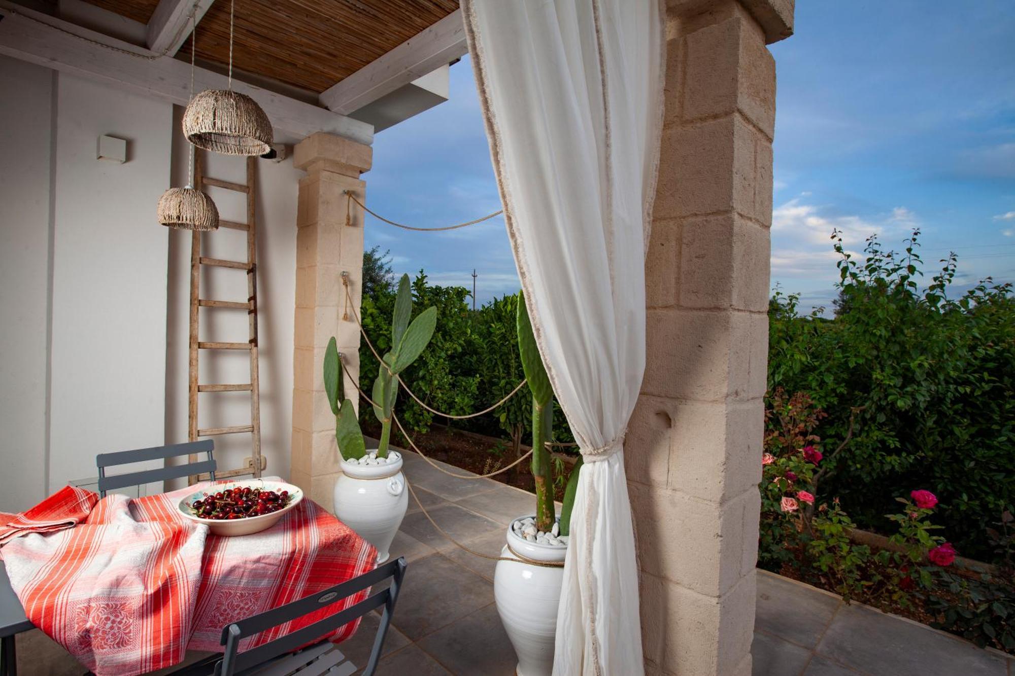 Гостевой дом Casa Mia In Puglia Конверсано Экстерьер фото